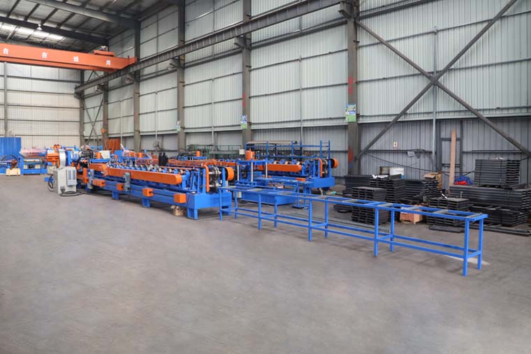 CZ Interchangeable Purlin Roll Forming Machine